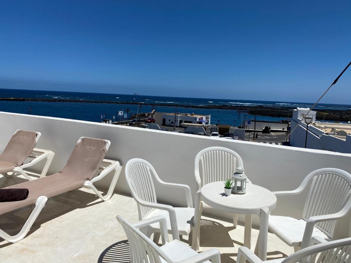 Mirador Del Muelle House Hostel Orzola Exterior photo